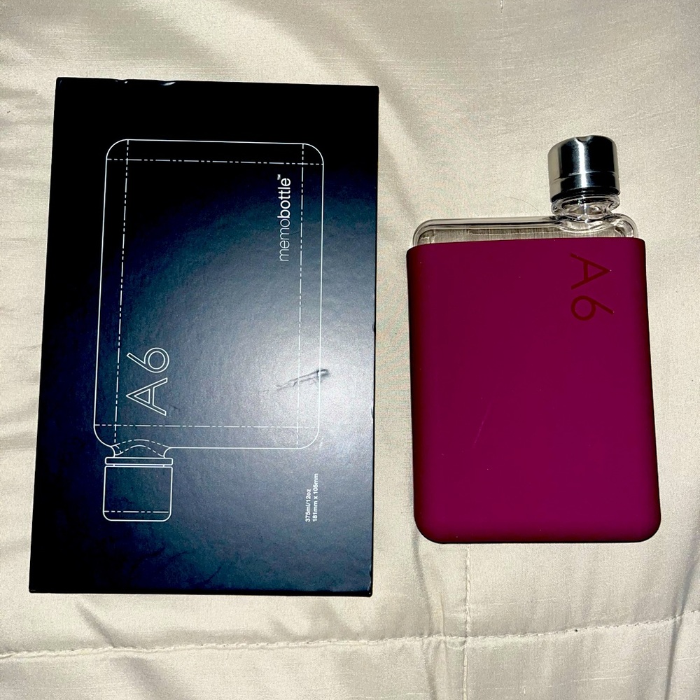 Memobottle A6 with Silicone Sleeve